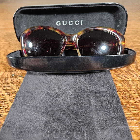 Gucci Accessories - Gucci Sunglasses-Case-Cloth Vintage 2171/N/S